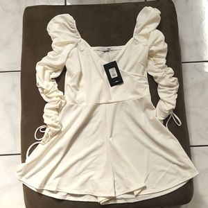 White long sleeved romper - Large